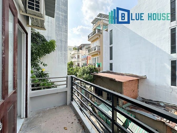 Hình ảnh Mb6623 nạp rút nhanh chóng ban công riêng, rộng 60m2 ở gần etown Cộng Hòa, Tân Bình