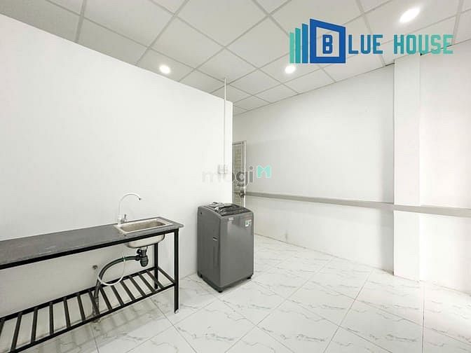 Hình ảnh Mb6623 nạp rút nhanh chóng ban công riêng, rộng 60m2 ở gần etown Cộng Hòa, Tân Bình