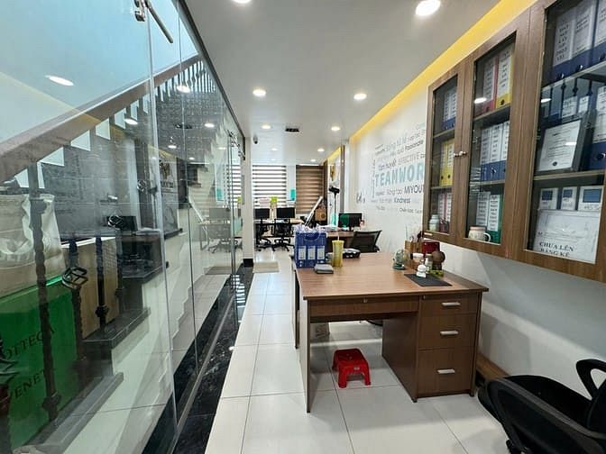 Hình ảnh 🌹💯Nhà đẹp Hẻm thông Xe Hơi Bà Ký 3,7x16m 5 tầng GẦN MT HỒNG BÀNG