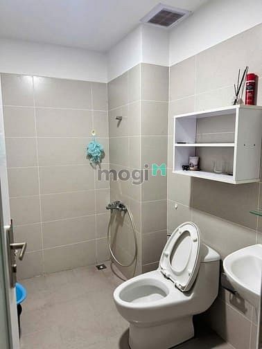 Hình ảnh Chung cư Hoa Sen, Lạc Long Quân,Q11: 77m2, 2p ngủ, full NT, 11tr.
