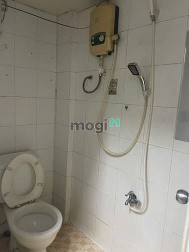 Hình ảnh Chung cư 590 CMT8, Quận 3: 80m2, 2p ngủ, NTCB, 9 triệu