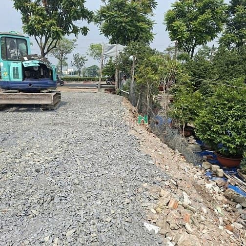 Hình ảnh Chính chủ gửi bán đất mặt tiền đường PHẠM VĂN ĐỒNG, TP.Thủ Đức