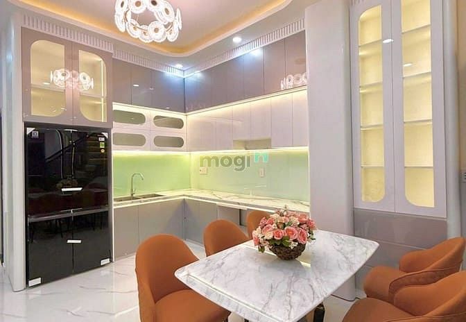 Hình ảnh Bán nhà HXH 6m Thành Thái, P14, Q10.