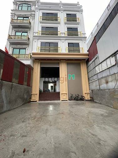 Hình ảnh Chính chủ cho thuê nhà mới xây làm văn phòng, kinh doanh (mặt đường)