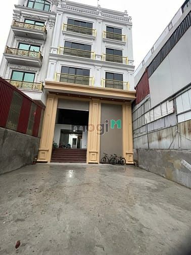 Hình ảnh Chính chủ cho thuê nhà mới xây làm văn phòng, kinh doanh (mặt đường)
