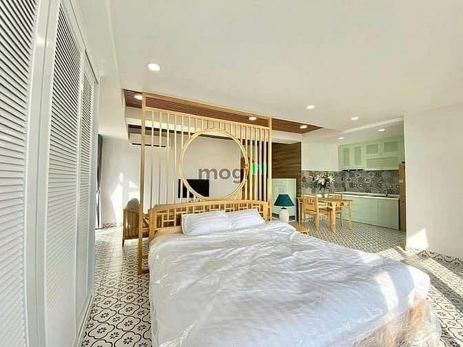 Hình ảnh 1 phòng ngủ cao cấp THẢO ĐIỀN - ban công lớn. thoáng mát