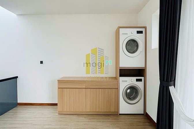 Hình ảnh Biệt Thự Sân Vườn Full Nội Thất 4 Phòng Ngủ Giá 75 Triệu