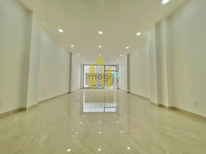 Hình ảnh Tòa Văn Phòng Khu An Phú Hầm 4 Lầu Trống Suốt - Có Thang Máy 75 Triệu