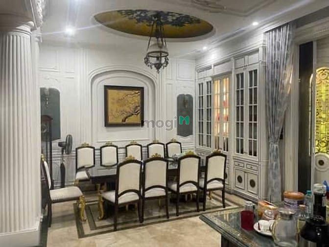 Hình ảnh Cần bán gấp biệt thự Thành phố Giao lưu - Thang Máy