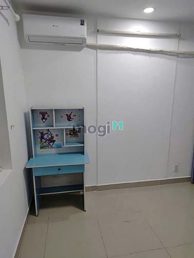 Hình ảnh Căn 2p ngủ C/c 10A Trần Nhật Duật rộng 68m2, NTCB, giá 11,5tr/th
