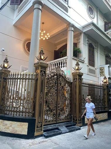 Hình ảnh Bán gấp biệt thự siêu đẹp - Tây Hồ