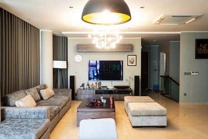 Hình ảnh Bán gấp nhà mặt phố Liễu Giai - có hầm