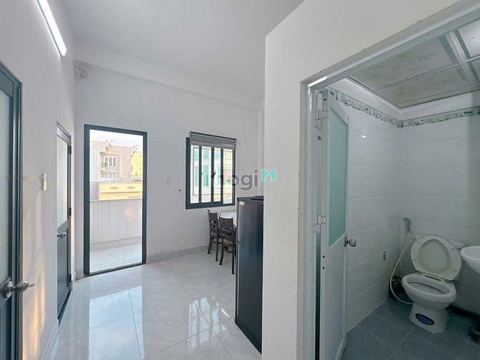 Hình ảnh Chung cư 319 Lý Thường Kiệt, Q11: 8,5tr, 2p ngủ, nhà mới, 70m2