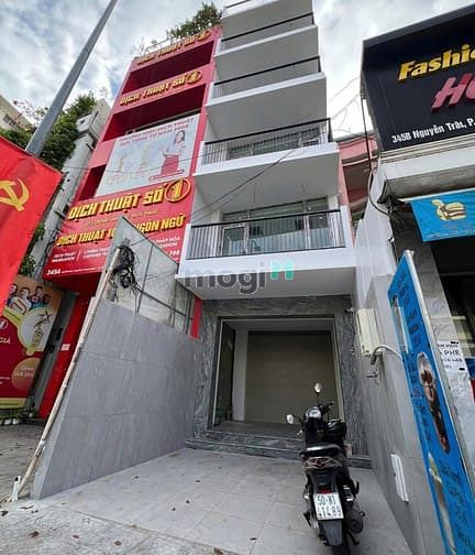 Hình ảnh Cho thuê nhà 345 Nguyễn Trãi Quận 1 DT 4x30m nở hậu 7m 6 lầu Thang máy