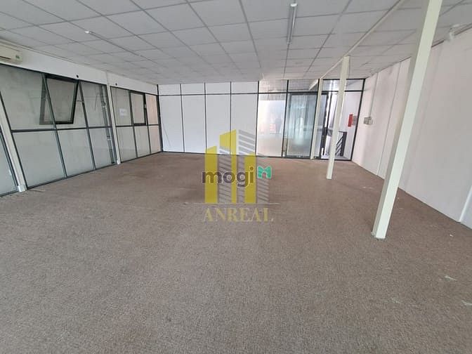 Hình ảnh Nhà Sàn Trống 500m2 Làm Văn Phòng - Kho - Giá 65 Triệu