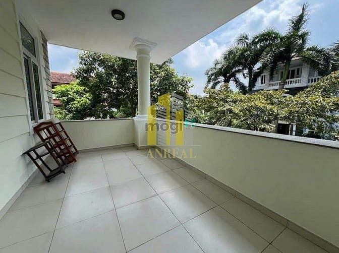 Hình ảnh Cho Thuê Biệt Thự Khu Thảo Điền Giá 96 Triệu