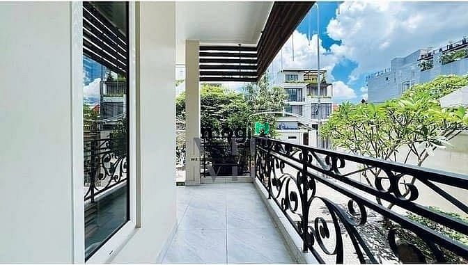 Hình ảnh cho thuê gấp căn studio rộng rãi đẹp chỉ việc đến ở gọi em ngay nhé
