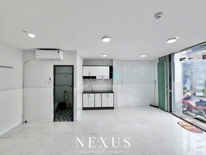 Hình ảnh Nằm ngay chợ vải Phú Thọ Hòa phù hợp làm spa, nail, văn phòng, tạp hoá