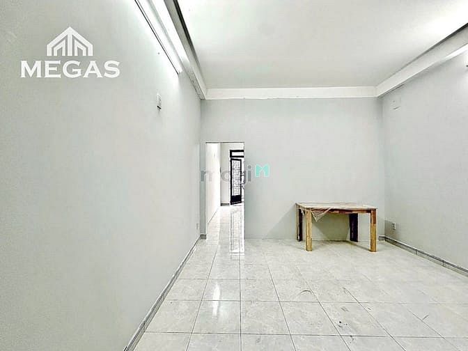 Hình ảnh 🏠Cho thuê 1phòng ngủ tách bếp ban công siêu rộng 45m2 BA VÂN giá 7tr2