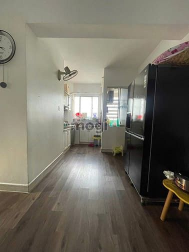 Hình ảnh Chung cư 10A Trần Nhật Duật, Q1: 65m2, 9tr/tháng, full NT, 1PN rộng
