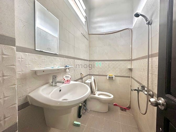 Hình ảnh trống lại phòng studio diện tích lên đến 48m2 ngay đh cảnh sát
