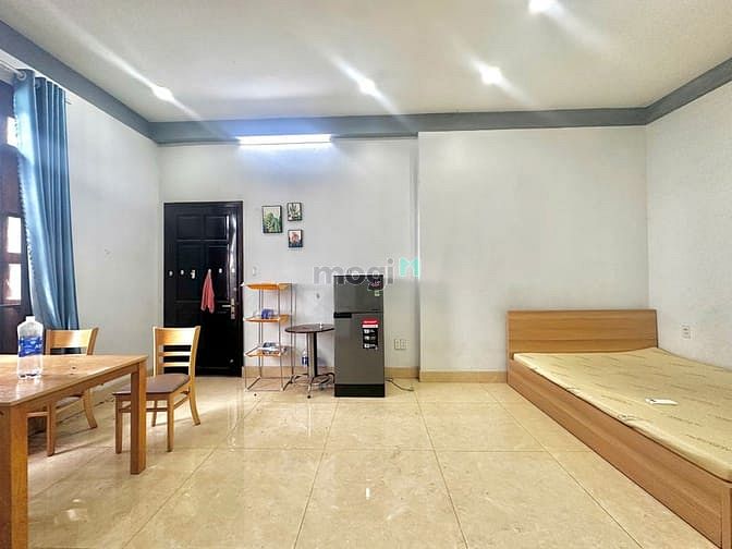 Hình ảnh trống lại phòng studio diện tích lên đến 48m2 ngay đh cảnh sát