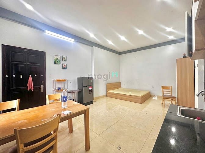 Hình ảnh trống lại phòng studio diện tích lên đến 48m2 ngay đh cảnh sát