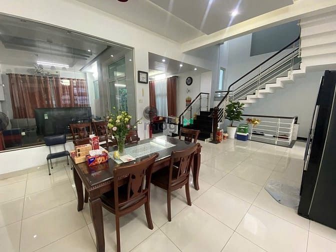 Hình ảnh Chính Chủ Gửi Bán Căn Biệt Thự Nội Khu 280 Lương Định Của P.An Phú Q2