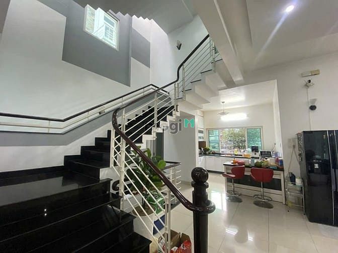 Hình ảnh Chính Chủ Gửi Bán Căn Biệt Thự Nội Khu 280 Lương Định Của P.An Phú Q2