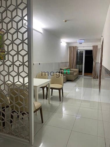 Hình ảnh Chung cư Bàu Cát 2 cho thuê căn 2p ngủ. 2wc có nội thất giá 10tr/th