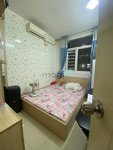 Hình ảnh Chung cư 10A Trần Nhật Duât, Q1: 2p ngủ, full NT, 74m2, 12tr/th
