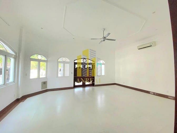 Hình ảnh Biệt Thự Cho Thuê Lâu Dài 400m2 Có Sẵn Nội Thất Giá 139 Triệu