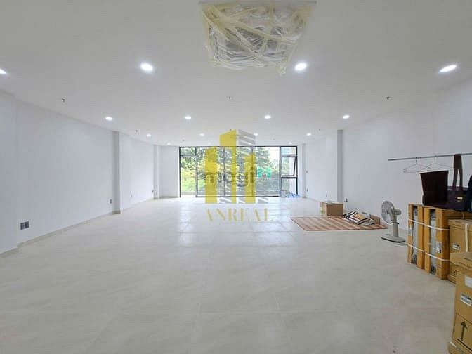 Hình ảnh Cho Thuê Tòa Văn Phòng Hầm 5 Lầu Mới Xây - Thang Máy, PCCC Đầy Đủ
