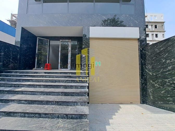 Hình ảnh Cho Thuê Tòa Văn Phòng Hầm 5 Lầu Mới Xây - Thang Máy, PCCC Đầy Đủ