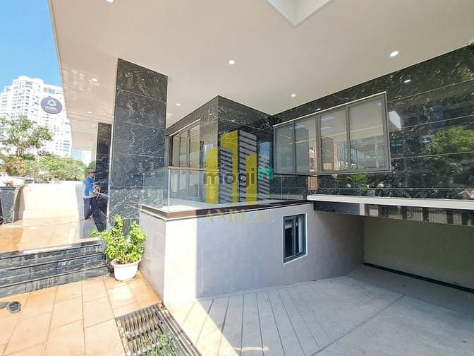 Hình ảnh Tòa Nhà Văn Phòng Hầm 3 Lầu 550m2 - Có Thang Máy, Nội Thất Như Hình