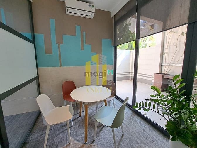 Hình ảnh Tòa Nhà Văn Phòng Hầm 3 Lầu 550m2 - Có Thang Máy, Nội Thất Như Hình