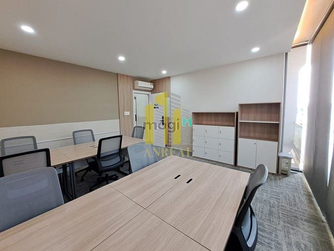 Hình ảnh Tòa Nhà Văn Phòng Hầm 3 Lầu 550m2 - Có Thang Máy, Nội Thất Như Hình