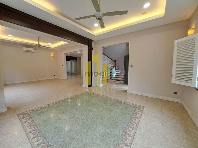 Hình ảnh Biệt Thự Khu Compound Đường Trần Não - Sân Vườn Hồ Bơi