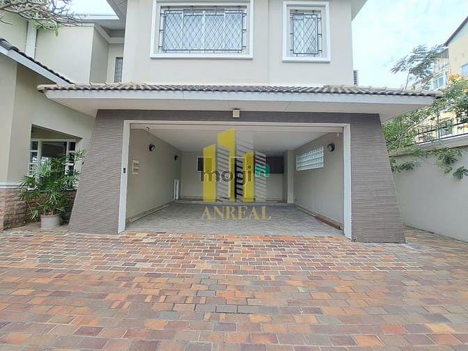 Hình ảnh Biệt Thự Khu Compound Đường Trần Não - Sân Vườn Hồ Bơi