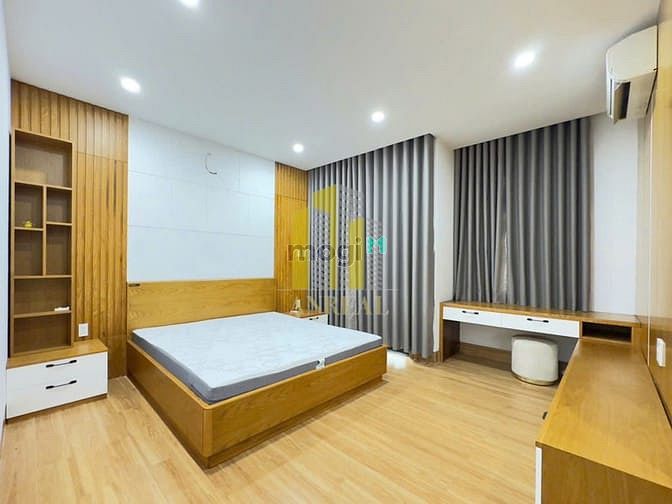 Hình ảnh Nhà Đấy Đủ Nội Thất 5 Phòng Giá 55 Triệu - Hầm 3 Lầu
