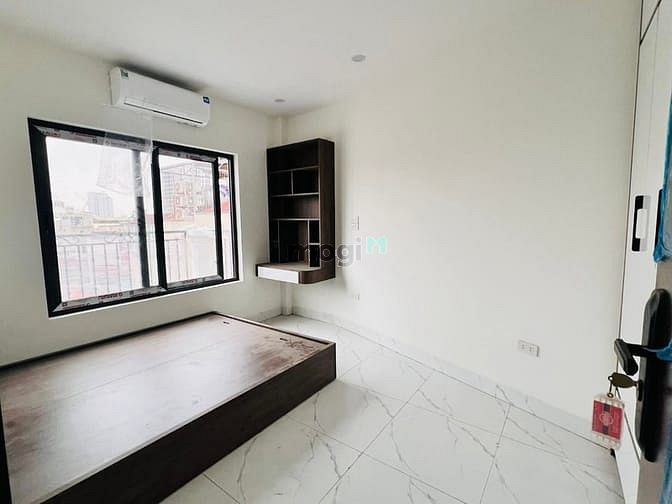 Hình ảnh Bán gấp nhà mới dòng tiền Kim Mã Thượng