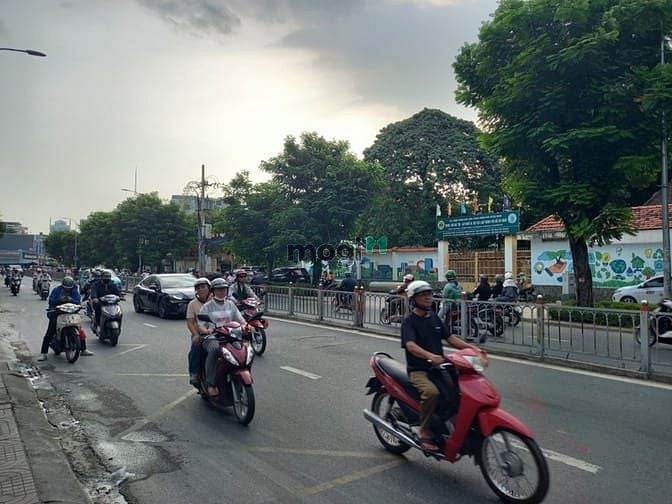 Hình ảnh Cho thuê mặt bằng mặt tiền Xô Viết Nghệ Tĩnh (Gần Tiểu Học Hồng Hà)