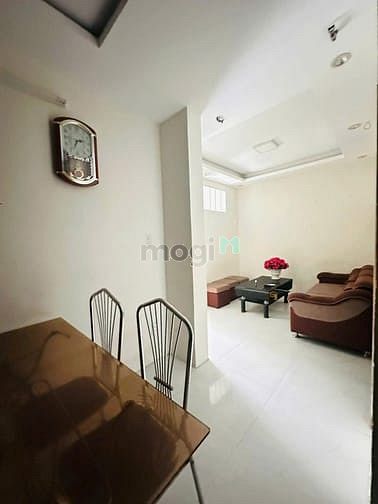 Hình ảnh Chung cư 10A Trần Nhật Duật, Q1: 70m2, 11tr5/tháng, full NT, 2PN rộng.