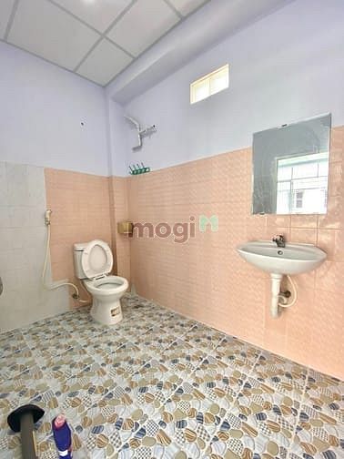Hình ảnh Quận 10, Mua Ở hay kinh doanh 6 phòng trọ cao cấp, thu nhập 3O trieu