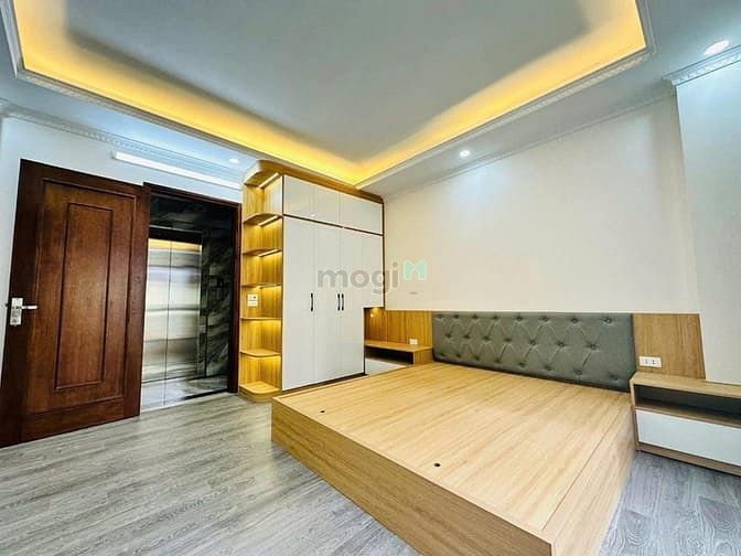 Hình ảnh Nhà đẹp Hoàng Hoa Thám -  THANG MÁY