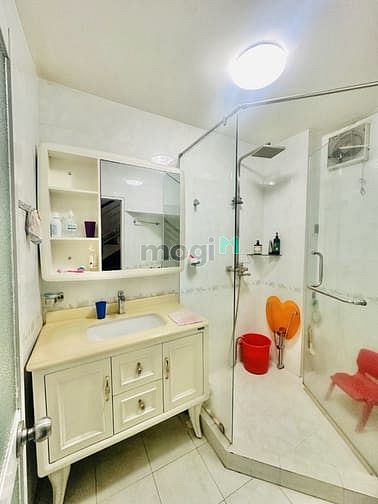 Hình ảnh Bán nhà hxh 3/2 q10 - 5m x 46m chỉ 59 tỉ
