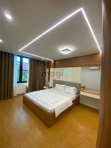 Hình ảnh Nhà đẹp Hoàng Văn Thái - Ô TÔ TRÁNH