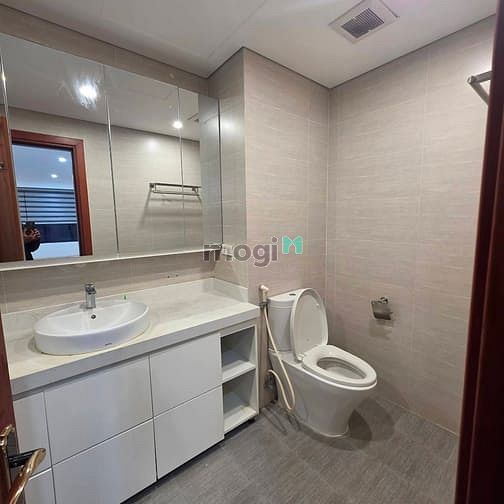 Hình ảnh Bán gắp căn họ cc cao cấp Cầu Giấy