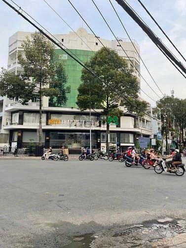 Hình ảnh Cho thuê mặt tiền 25m Chợ Lớn P.11 Quận 6
