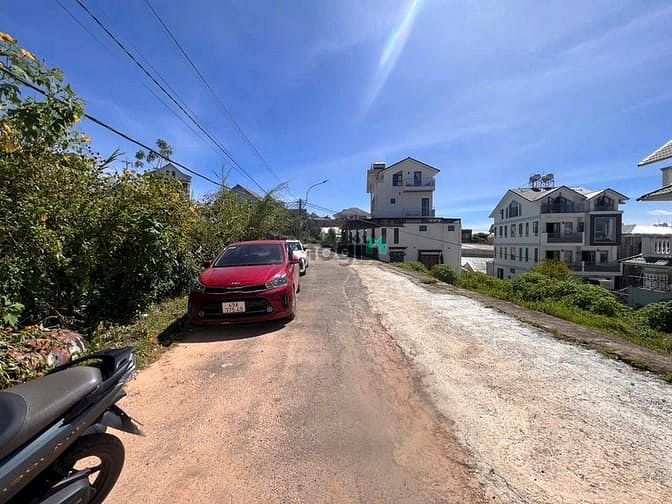 Hình ảnh Bán lô đất đẹp View thoáng 267m2 Mặt tiền KQH Trần Đại Nghĩa Đà Lạt